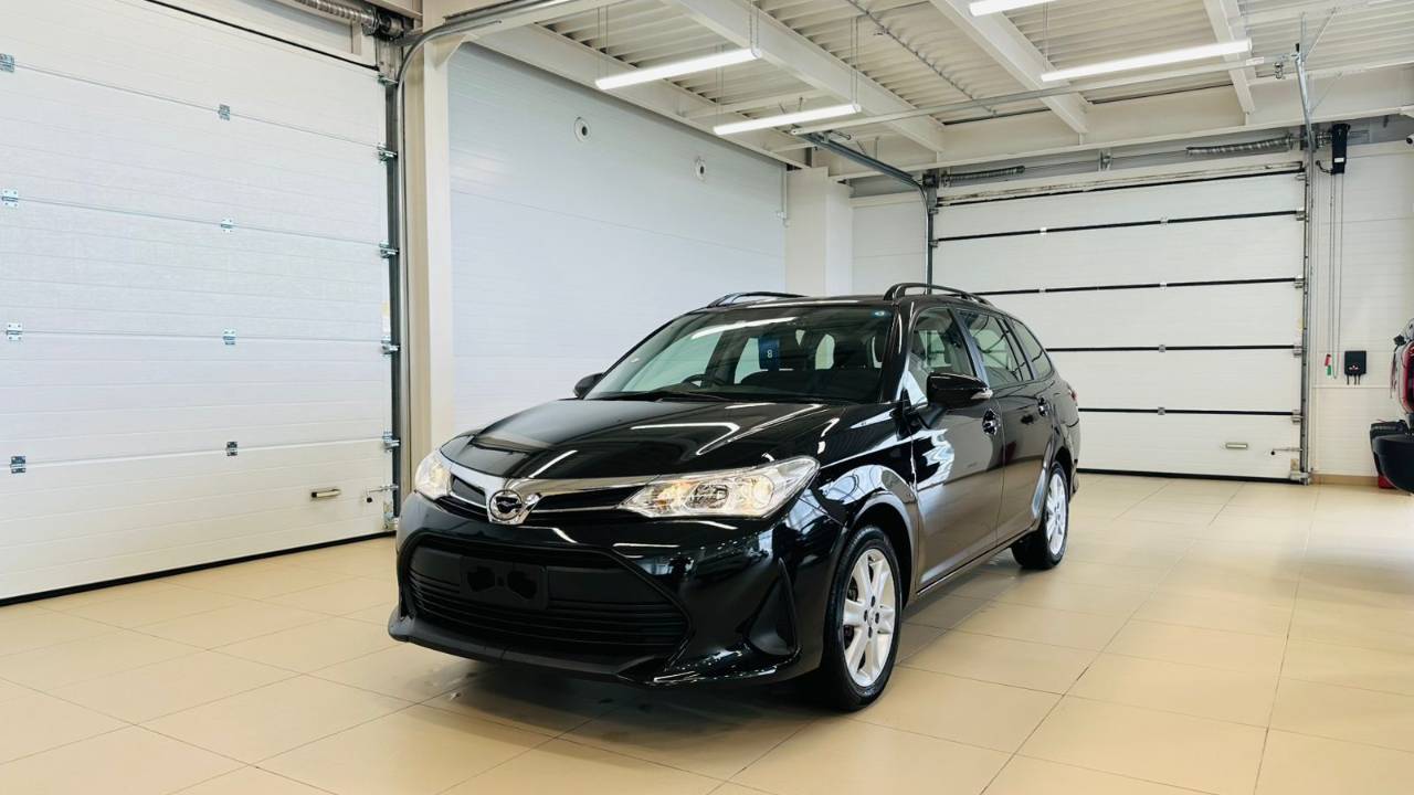 Toyota Corolla Fielder, 2019 год