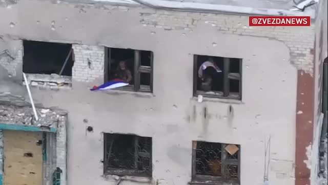 Наши флаги в Старой Николаевке.