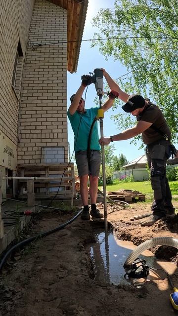 Как наращивать буровую колонну