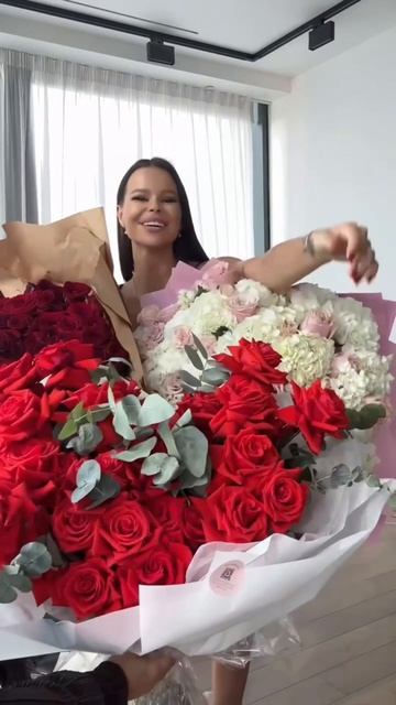 Встречаем самых лучших мужчин на WOMAN #счастье #любовьксебе #женственность #любовь