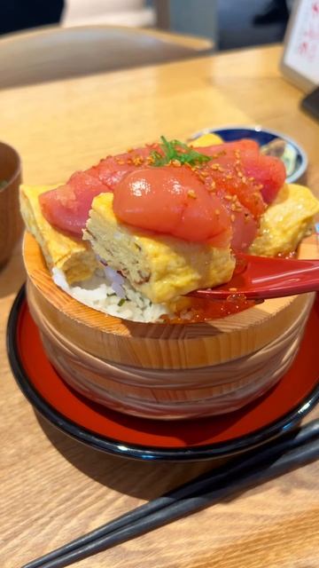 LCWtp7jDfdM - 夏の福岡旅行おすすめグルメ8選　#shorts #japanesefood #福岡