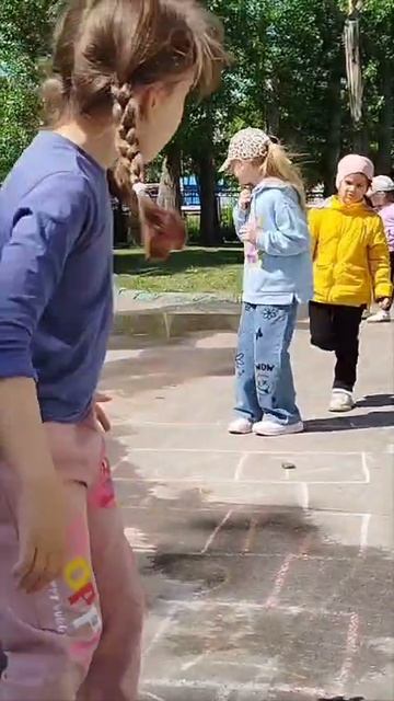 WhatsApp Video 2025-05-27 at 09.27.25