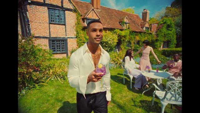 Schweppes - Summer (Lucien Laviscount) (2025)