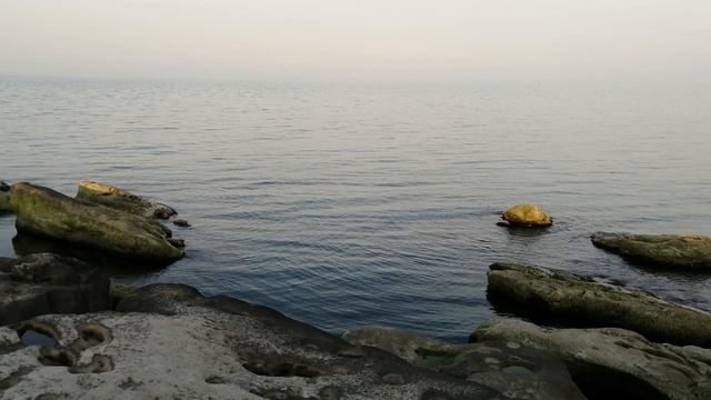 #ВэтотДень #путешествие на берегу каспийского моря на берегу моря очень красиво, рыбаки ловят рыбу