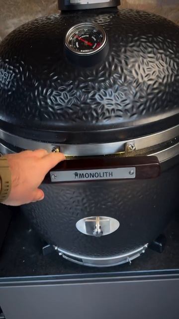 Monolith Avangarde, сочная курочка на ростере