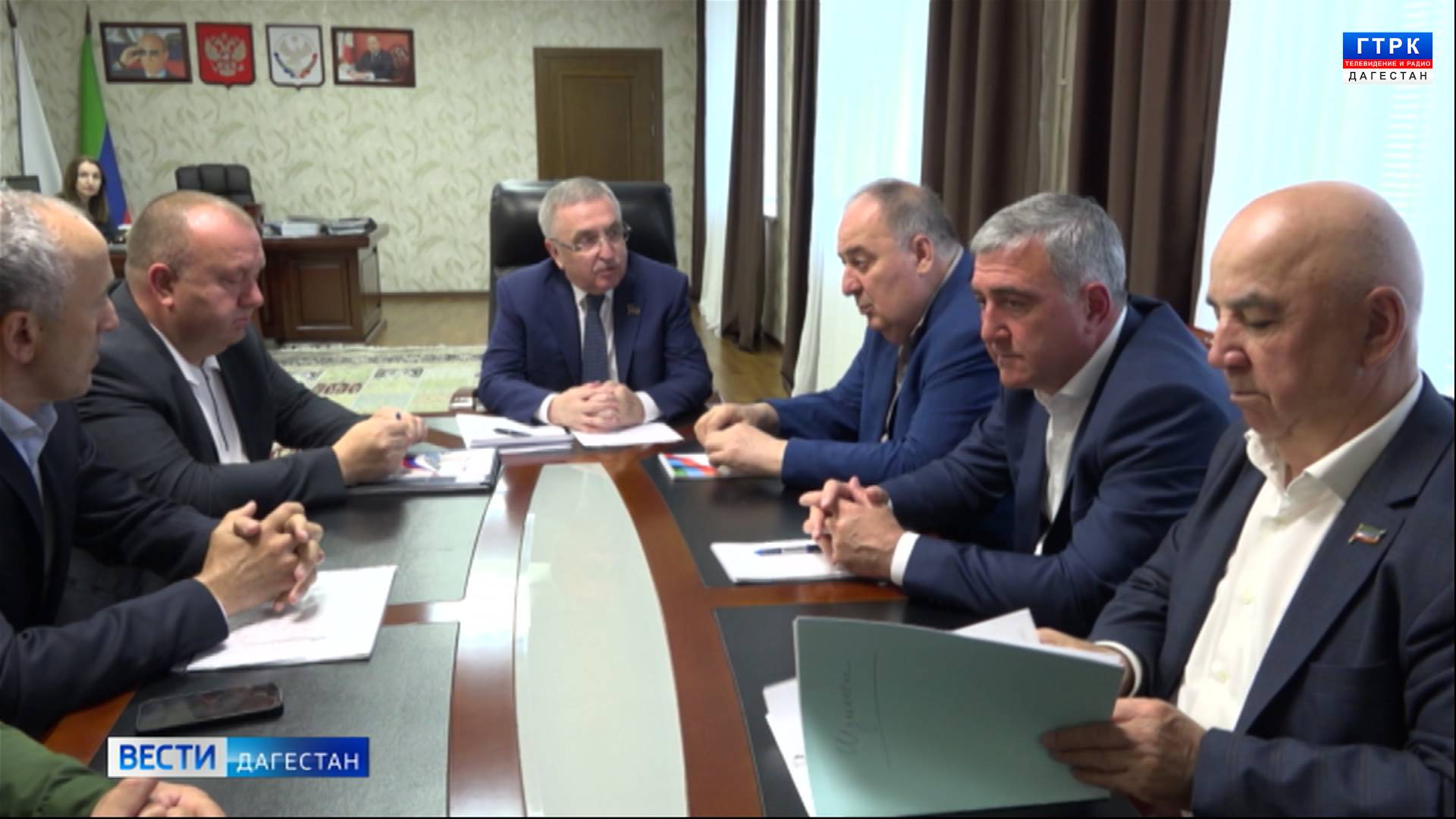 Юрий Левицкий провел прием граждан в Хасавюртовском районе