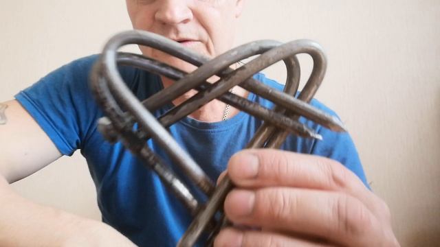 Сердце из 4 гвоздей 250
