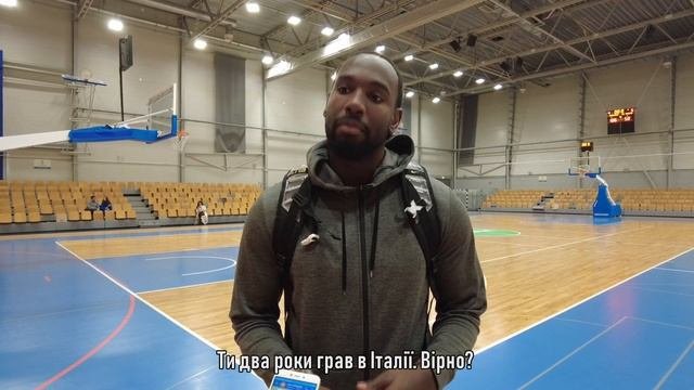 Інтерв'ю з Дастіном Хогом напередодні гри з італійськ?