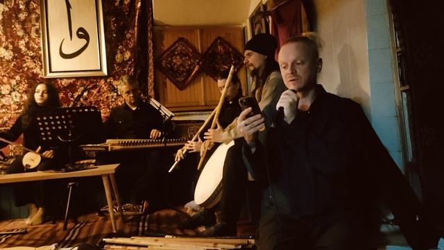 Кос читает притчу о шейхе