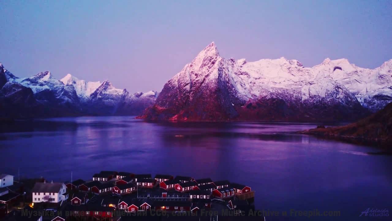 Леса звучат как музыка сердца вместе с этим треком - Song 2 -- G. H. Everetts -- looks at mountains