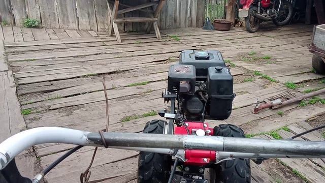 Мотоблок готов пахать.mp4