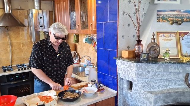 НЕТРАДИЦИОННЫЙ ПИРОГ ИЗ ТОНКОГО ЛАВАША
