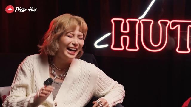 Тэд одоо ямар харилцаатай байгаа вэ? | HUT TALK S3 Ep1 🍕