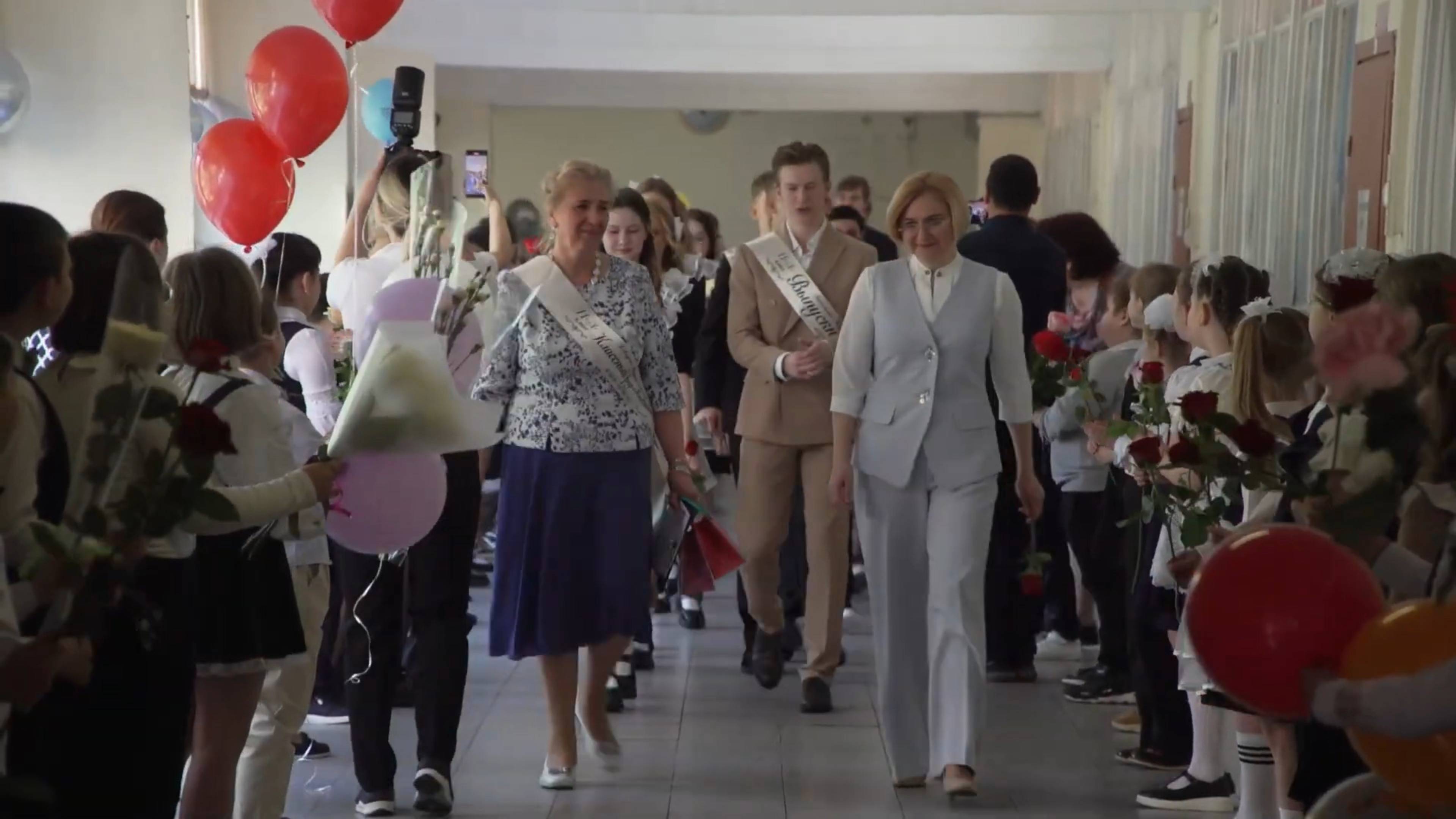 Школы Реутова выпустили более 350 одиннадцатиклассников 26.05.2025