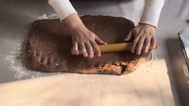Синнабоны. Шоколадные синнабоны. Булочки с корицей. Ең