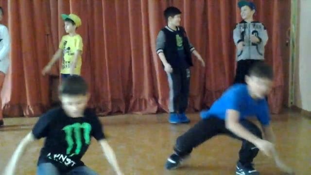 Хлебоутки жгут