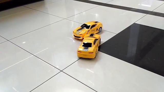 Робот машина-трансформер Bumblebee 6620E