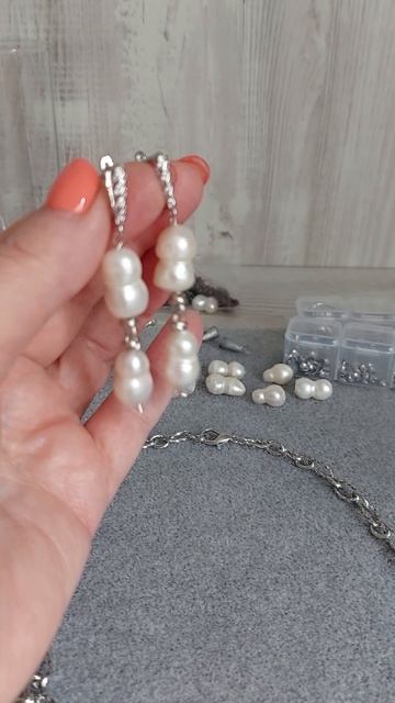 Сережки из барочного жемчуга