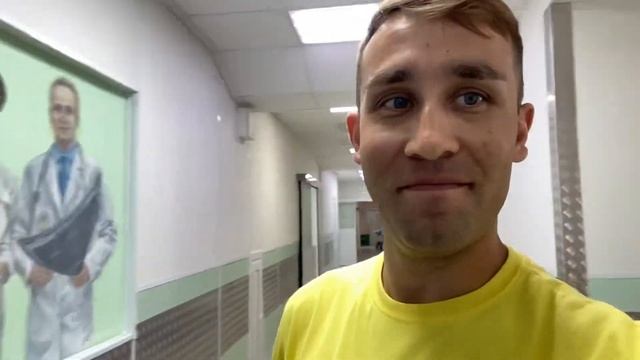 Как Павел Ильич в Киров ездил колено оперировать. Влог