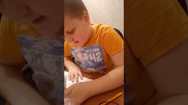 рисую сонца из игры фнаф 9