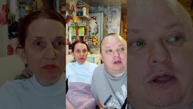 Вечерний эфир от 28.05.25 кормлю Катю после огорода и болтаем
