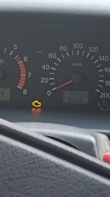 Почему в машине горит ошибка Check #ваз #ваз2114 #машина #юмор