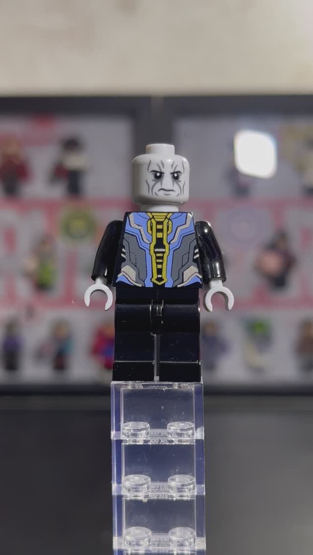 💭My collection of Lego Marvel minifigures. (Ebony Maw) №28