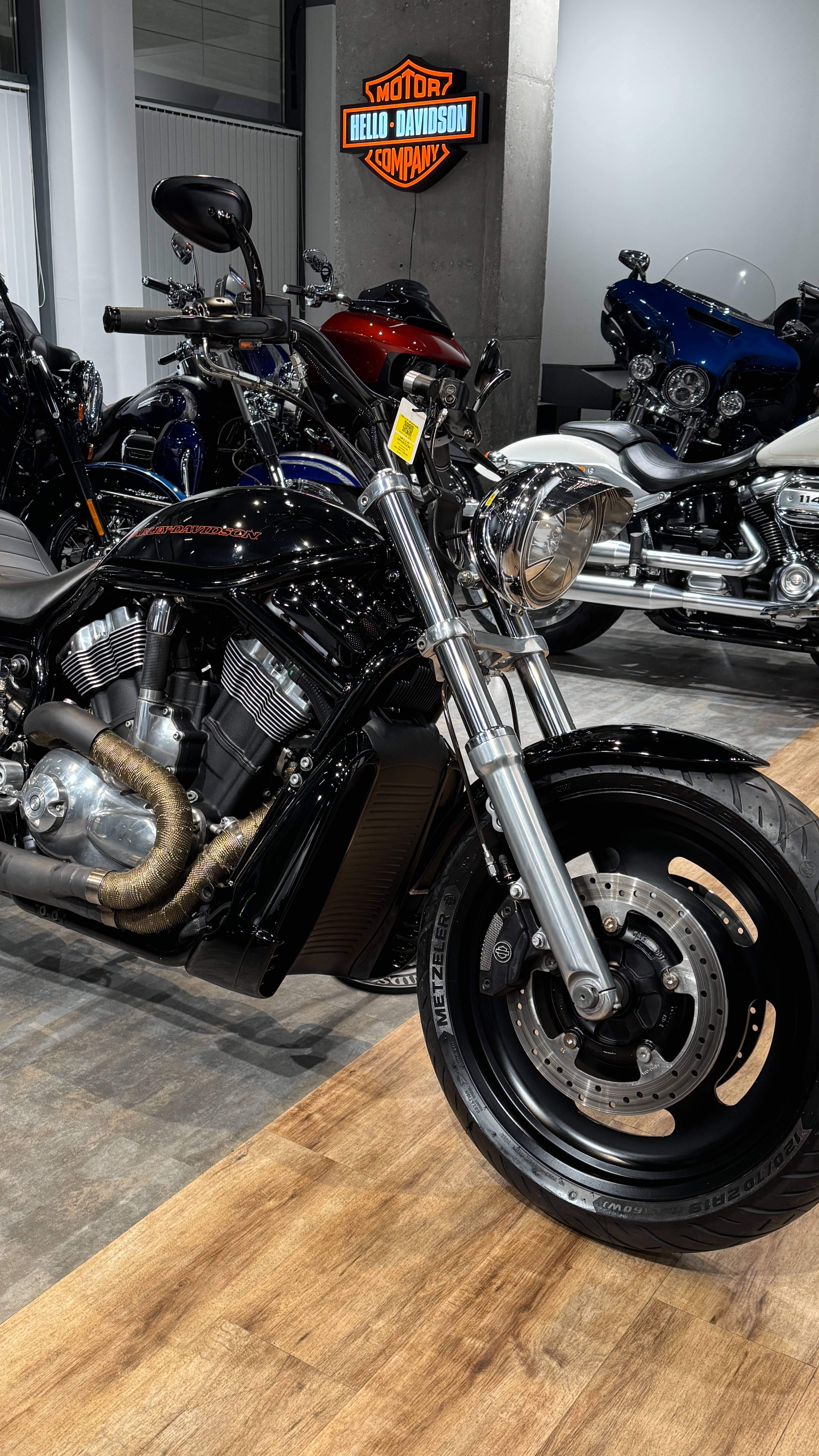 V-ROD Black Edition