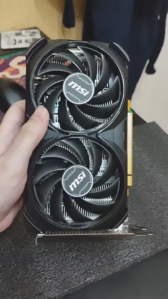 Продаю Видеокарта MSI GeForce RTX 4060 VENTUS 2X BLACK