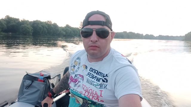 Катаемся на лодке в Брянске 2024