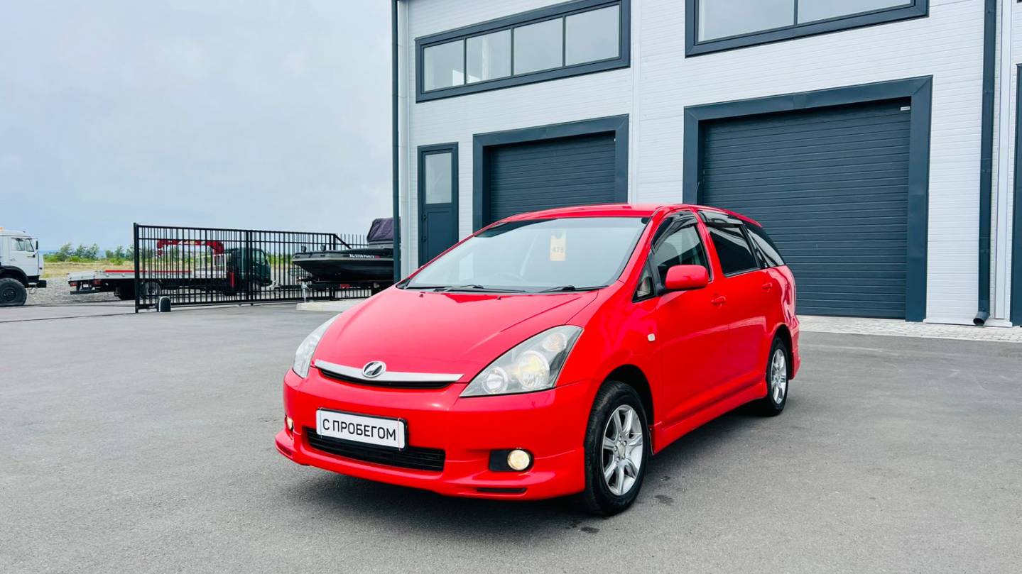 Toyota Wish, 2003 год
