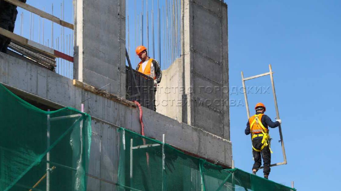В Краснодаре нелегалов на стройке ловили с помощью дронов