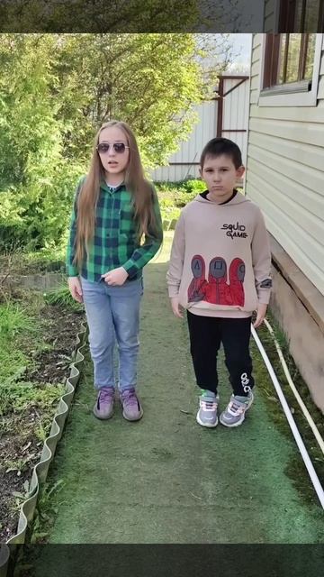 Сестра всегда за брата.