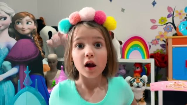 Мистер Макс Макс и Катя хотят шоколад и конфеты у продавца сладостей