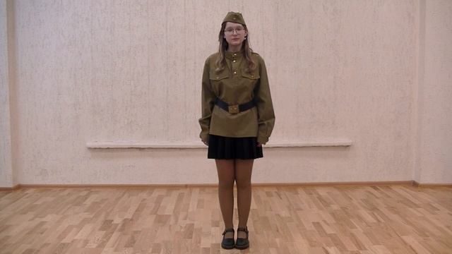 Ольга Берггольц "Ленинградский салют" - читает Ангелина Ханина