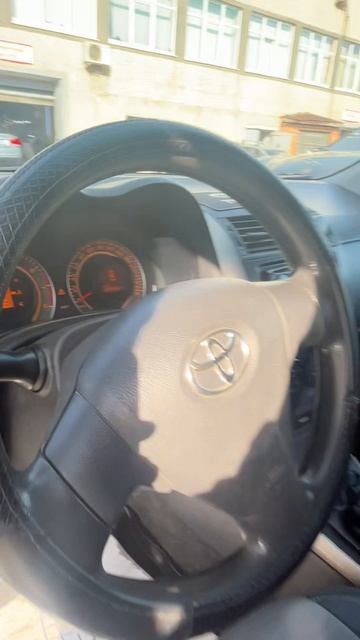 Обзор на Toyota Corolla Седан 4-дв. 1.4 MT 2008г