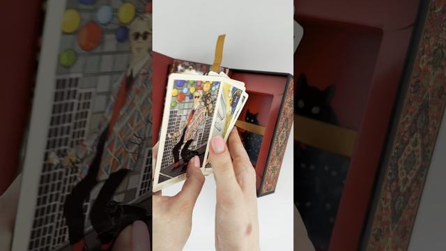«Таро черного кота. Эксклюзивная колода в подарочной коробке с обрезом черной фольгой» Вера Прокина