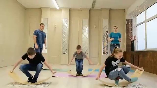 Зарядка с родителями