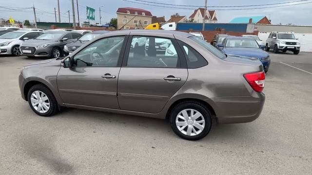 Lada (ВАЗ)  	Granta	2020	коричневый	XTA219010M0720608