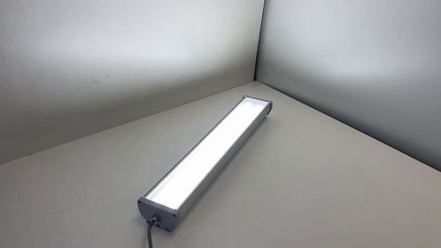 VARTON Айрон 3.0 0,6м 24 Вт 5000 K с опаловым рассеивателем