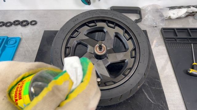 Ninebot Max G3 как установить сальники на переднее колесо.