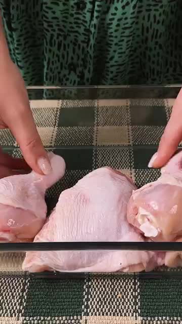 😋 Куриные бёдра и ножки с картошкой в духовке ❗ Отличный вариант блюда на большую компанию