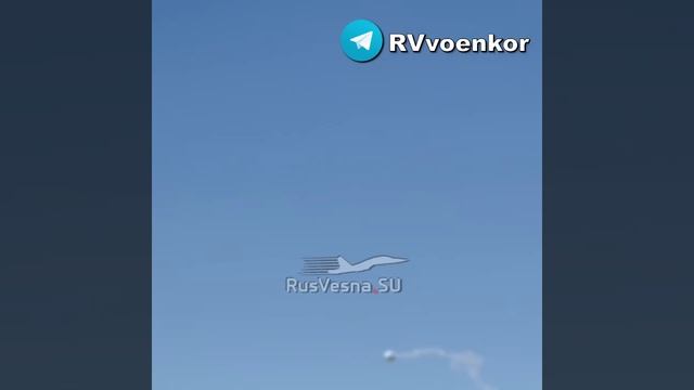 #1Уникальные кадры: как армия России отражает атаки ракет, бомб и дронов врага на территорию России!