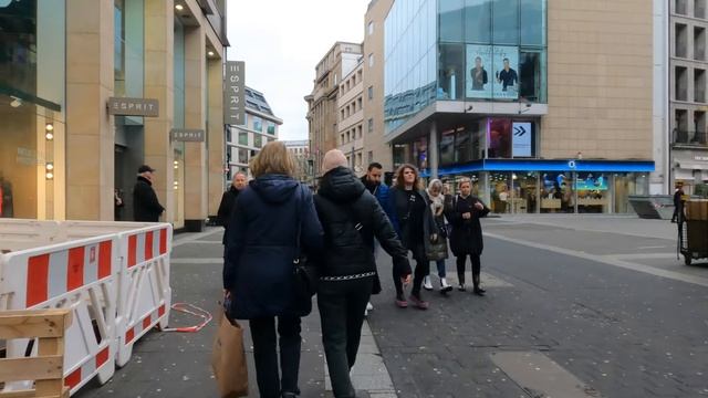 Прогулка по центру Дюссельдорфа ✨ Уютные улочки и яркие эмоции