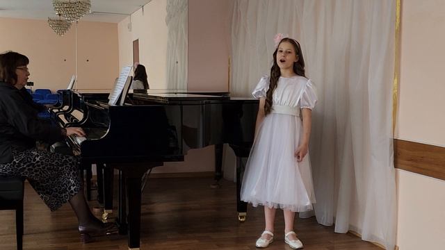 Кемерово, ЦДШИ, Михайленко Аделия - чешская н.п. "Полька" в обр. М. Райхла, рус. т. В. Викторова