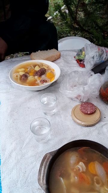 За погоду. Обалденный  суп 🍜