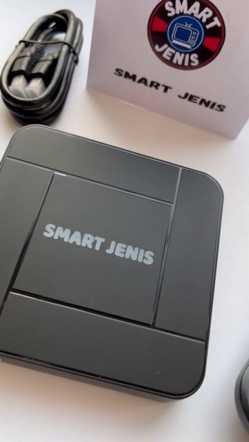 SMART JENIS S905W2 2/32 ТВ ПРИСТАВКА