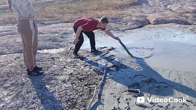 Поездка нивы и террано на грязевой вулкан