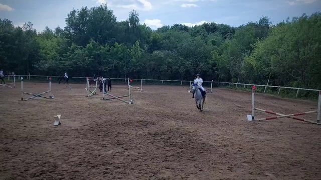 ЖИЗНИ УДЕЛА