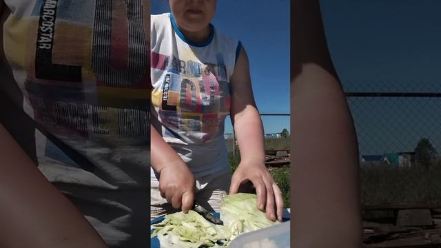 Тушенные овощи с мясом на костре